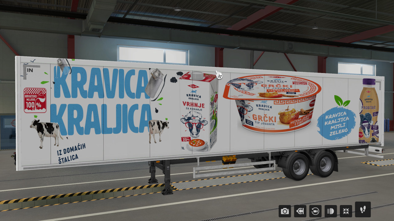 Kravica Kraljica Trailer Skin
